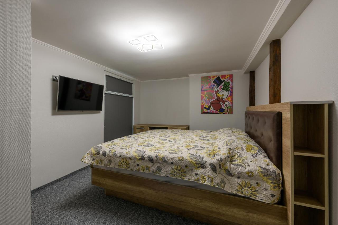 Apart Hotel Fusion Chernivtsi Exterior photo