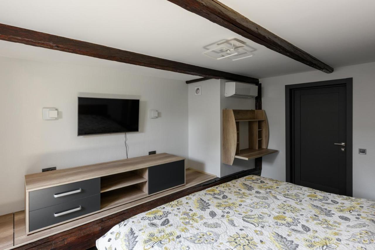 Apart Hotel Fusion Chernivtsi Exterior photo